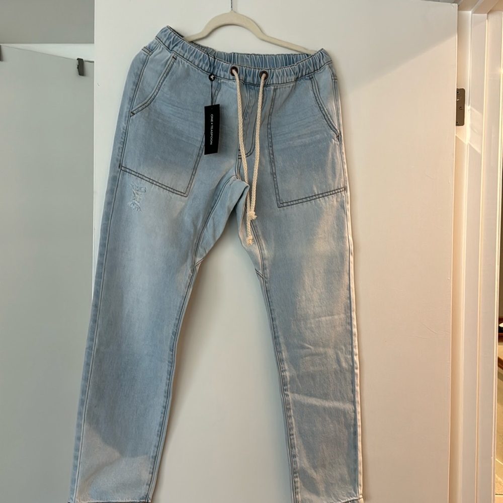 One teaspoon jeans. So cute! Light wash